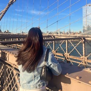 Meet your Posher, Naomi